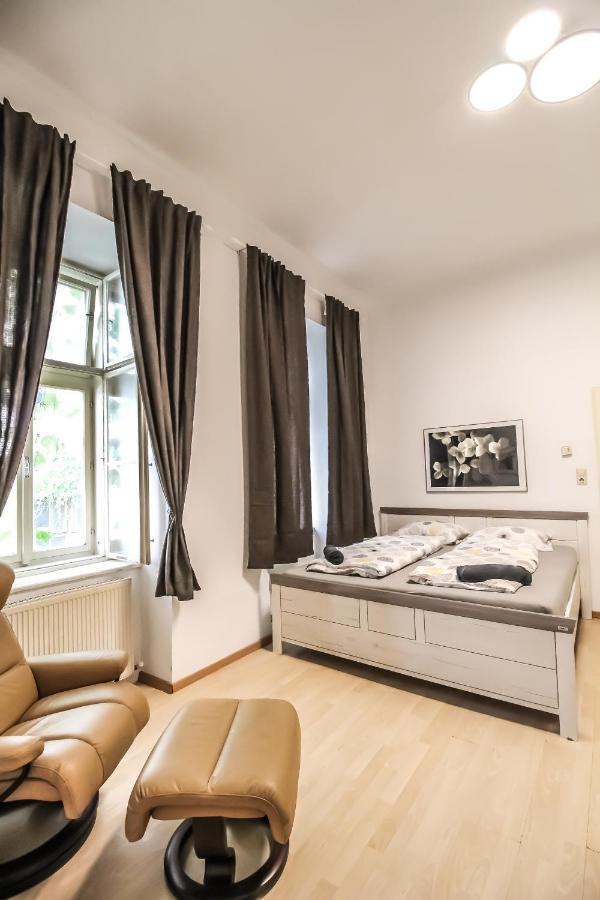 וינה Family Apartment 5P Kl A מראה חיצוני תמונה